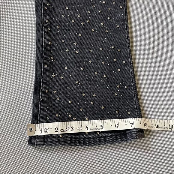 Flared Cropped Black Rhinestone Capri Jeans Size 6S - Picture 7 of 10